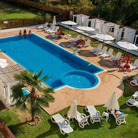 Menada Rocamar Apartments تساريفو المظهر الخارجي الصورة
