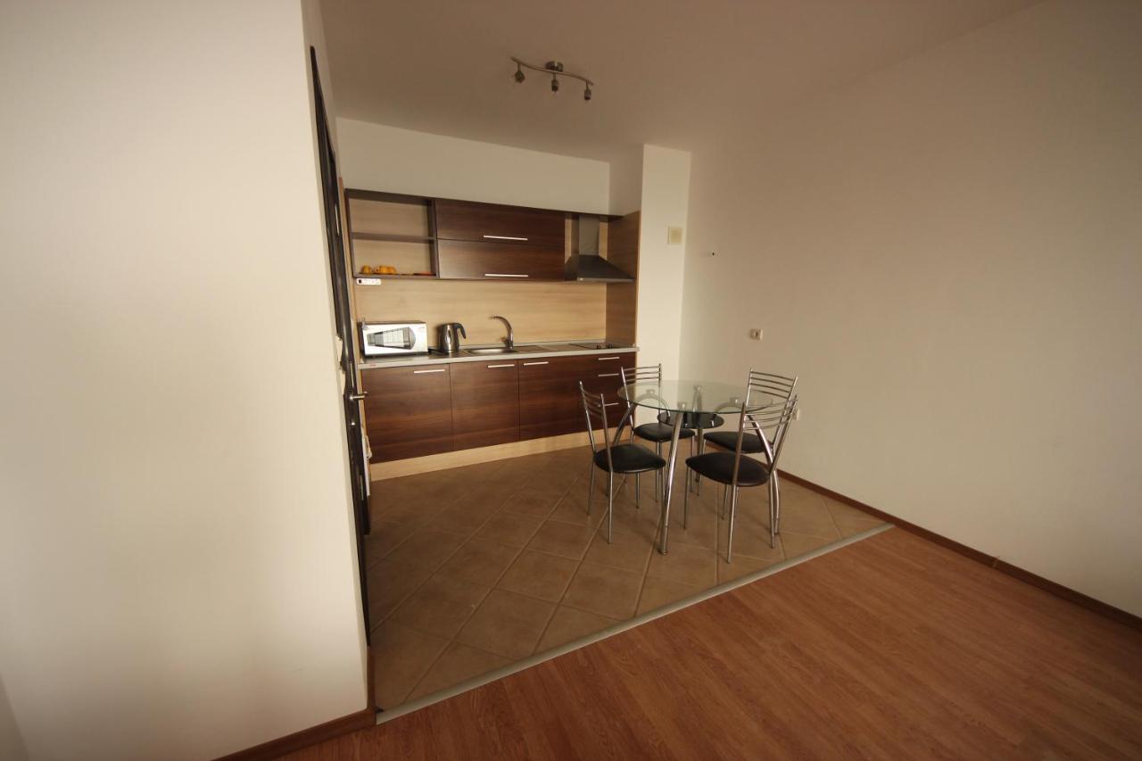 Menada Rocamar Apartments تساريفو المظهر الخارجي الصورة