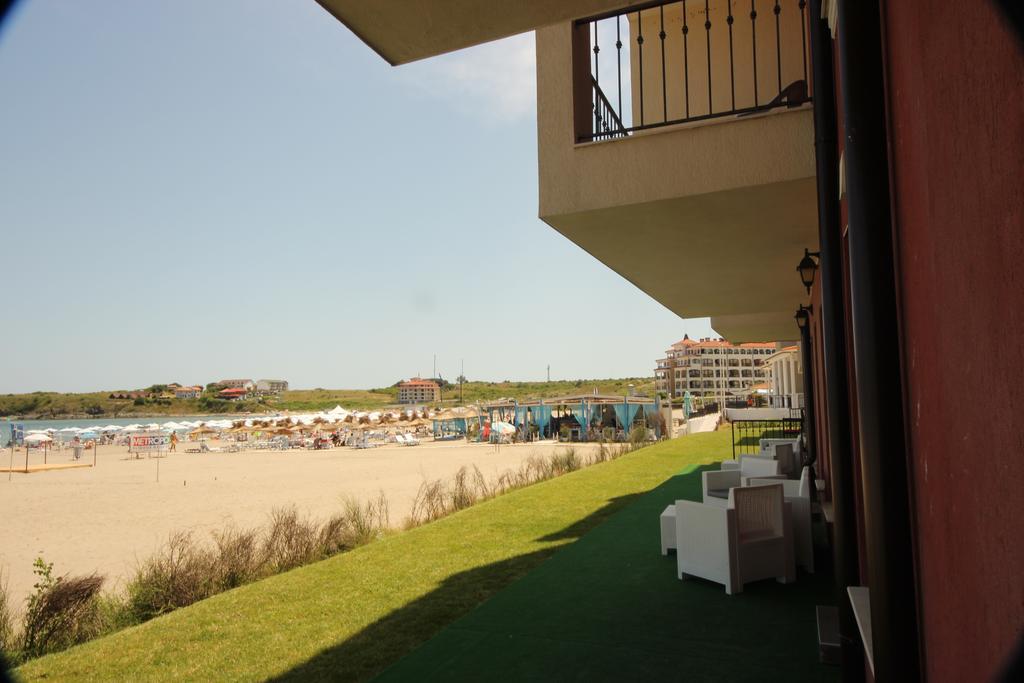 Menada Rocamar Apartments تساريفو المظهر الخارجي الصورة