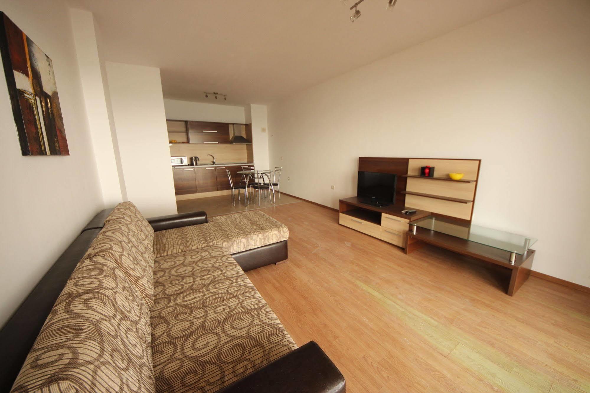 Menada Rocamar Apartments تساريفو المظهر الخارجي الصورة