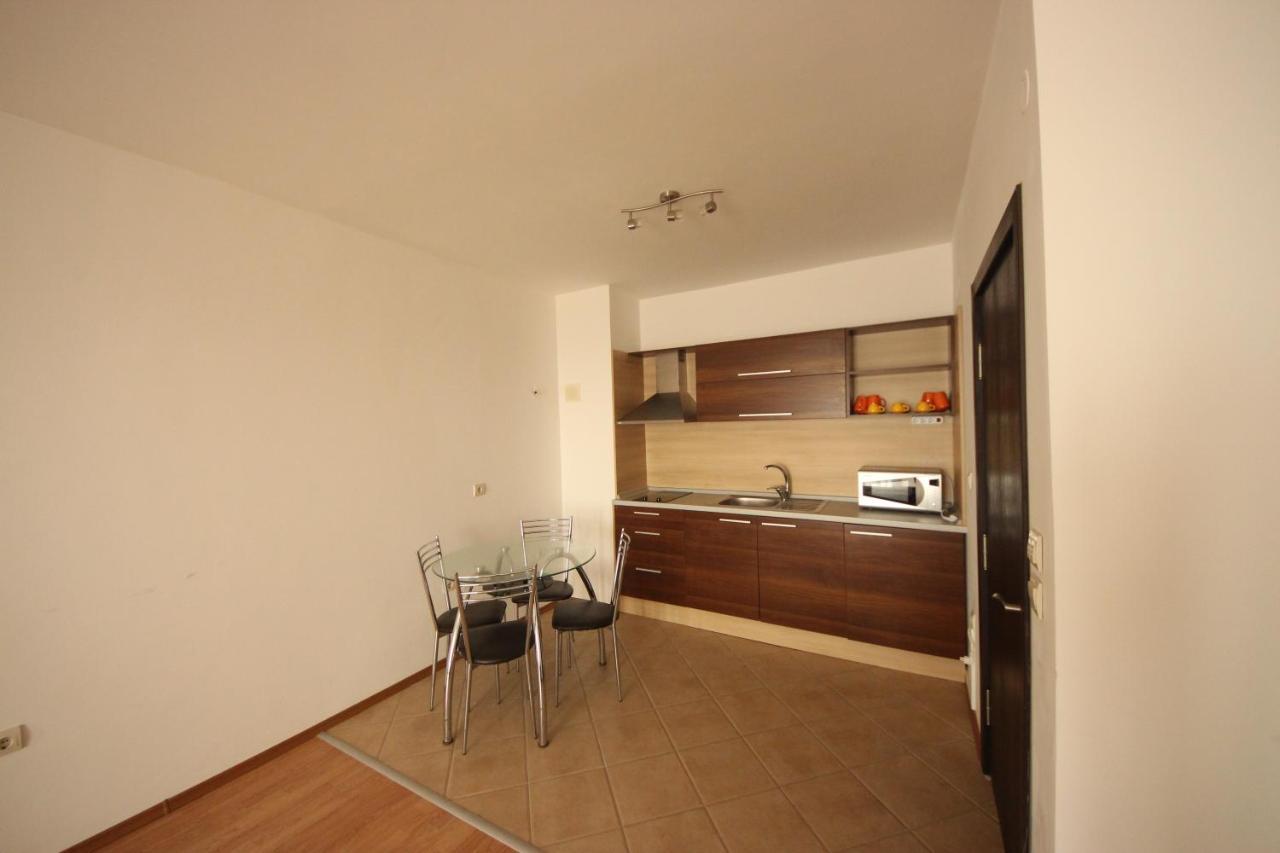 Menada Rocamar Apartments تساريفو المظهر الخارجي الصورة
